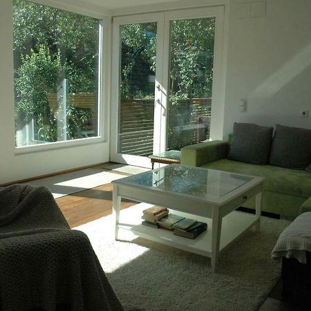 Ruhige, Grosse Ferienwohnung Am Muehlberg, Stadtrand ウィーン エクステリア 写真