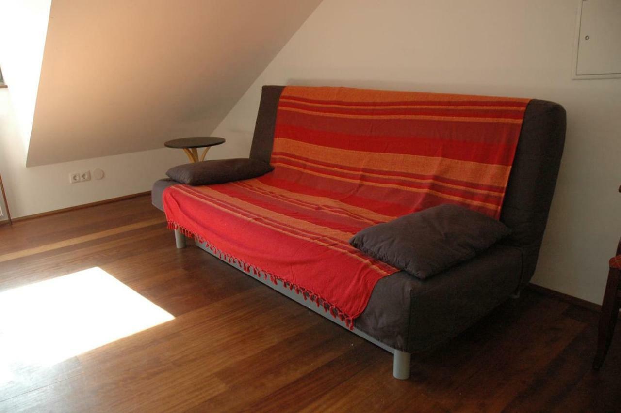 Ruhige, Grosse Ferienwohnung Am Muehlberg, Stadtrand ウィーン エクステリア 写真